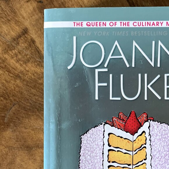 6pc Cozy Mystery Novel Set - Picture 11 of 13